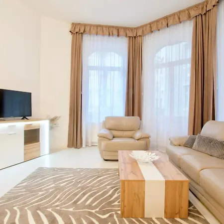 Premium By Hi5 - Elegant Apartamento