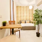 Premium By Hi5 - Elegant *